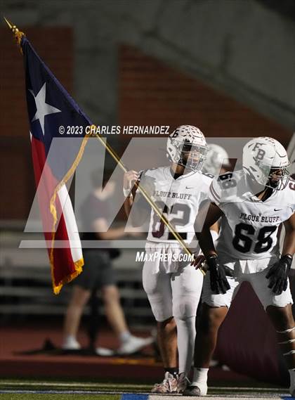 Thumbnail 2 in Liberty Hill vs. Flour Bluff (UIL 5A Division II Region 4 Semifinal) photogallery.