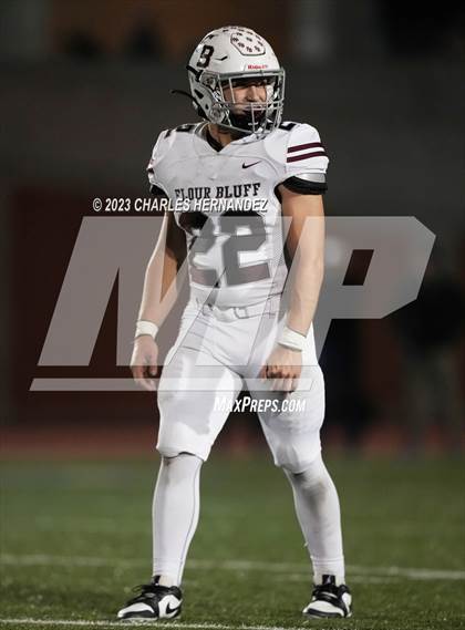 Thumbnail 2 in Liberty Hill vs. Flour Bluff (UIL 5A Division II Region 4 Semifinal) photogallery.