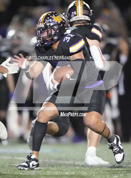 Thumbnail 3 in Liberty Hill vs. Flour Bluff (UIL 5A Division II Region 4 Semifinal) photogallery.