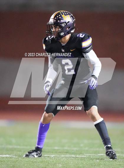 Thumbnail 3 in Liberty Hill vs. Flour Bluff (UIL 5A Division II Region 4 Semifinal) photogallery.