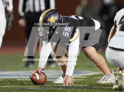 Thumbnail 3 in Liberty Hill vs. Flour Bluff (UIL 5A Division II Region 4 Semifinal) photogallery.