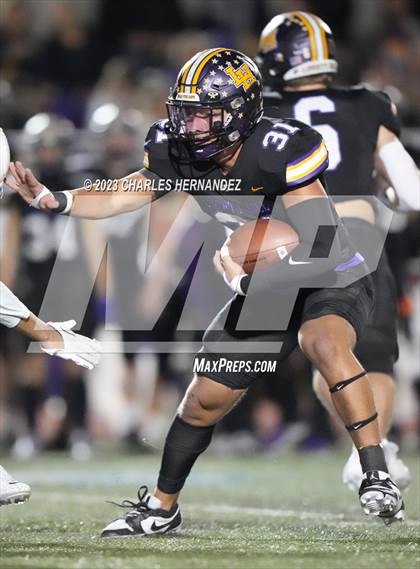 Thumbnail 2 in Liberty Hill vs. Flour Bluff (UIL 5A Division II Region 4 Semifinal) photogallery.