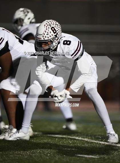 Thumbnail 3 in Liberty Hill vs. Flour Bluff (UIL 5A Division II Region 4 Semifinal) photogallery.