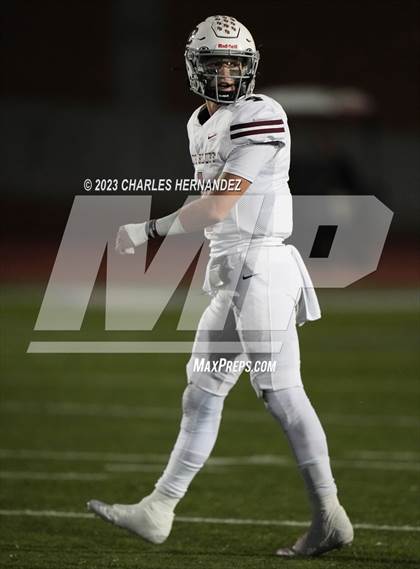 Thumbnail 3 in Liberty Hill vs. Flour Bluff (UIL 5A Division II Region 4 Semifinal) photogallery.