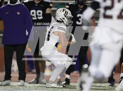 Thumbnail 1 in Liberty Hill vs. Flour Bluff (UIL 5A Division II Region 4 Semifinal) photogallery.