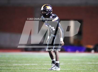 Thumbnail 3 in Liberty Hill vs. Flour Bluff (UIL 5A Division II Region 4 Semifinal) photogallery.