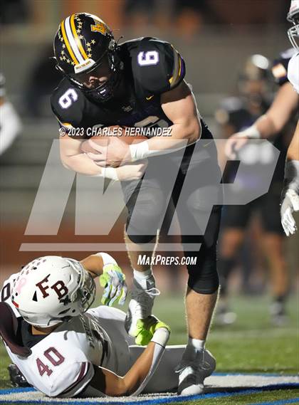 Thumbnail 1 in Liberty Hill vs. Flour Bluff (UIL 5A Division II Region 4 Semifinal) photogallery.