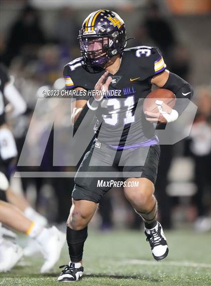 Thumbnail 1 in Liberty Hill vs. Flour Bluff (UIL 5A Division II Region 4 Semifinal) photogallery.