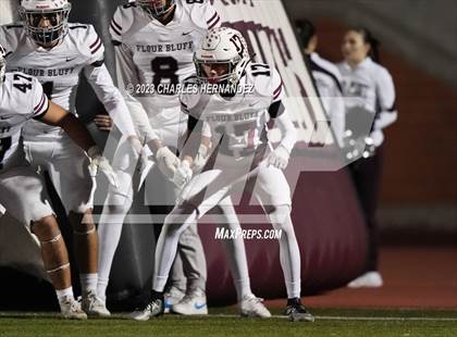 Thumbnail 2 in Liberty Hill vs. Flour Bluff (UIL 5A Division II Region 4 Semifinal) photogallery.