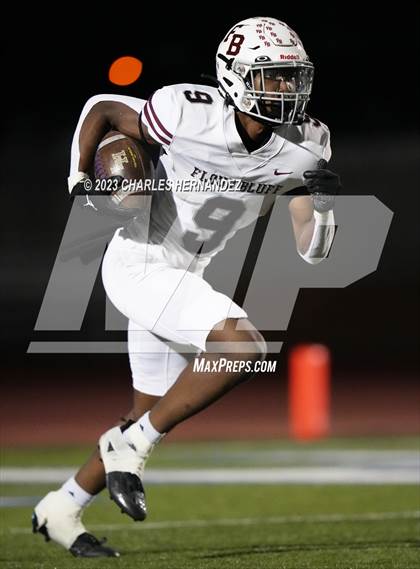 Thumbnail 2 in Liberty Hill vs. Flour Bluff (UIL 5A Division II Region 4 Semifinal) photogallery.