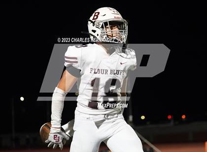 Thumbnail 2 in Liberty Hill vs. Flour Bluff (UIL 5A Division II Region 4 Semifinal) photogallery.