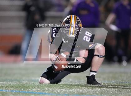 Thumbnail 1 in Liberty Hill vs. Flour Bluff (UIL 5A Division II Region 4 Semifinal) photogallery.
