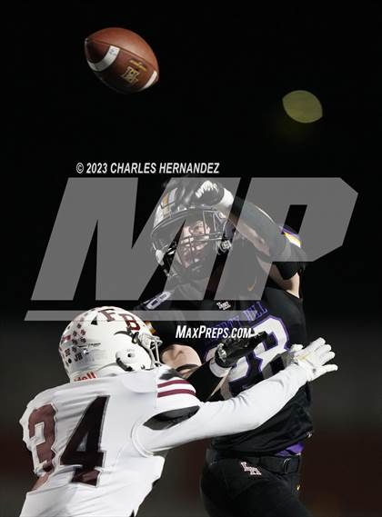 Thumbnail 1 in Liberty Hill vs. Flour Bluff (UIL 5A Division II Region 4 Semifinal) photogallery.