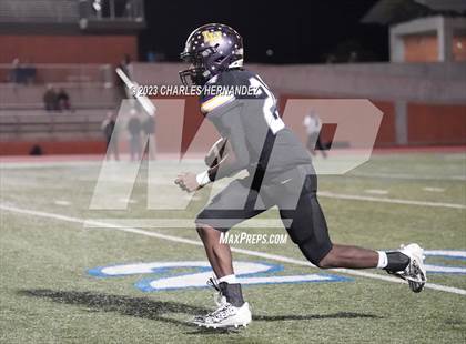Thumbnail 1 in Liberty Hill vs. Flour Bluff (UIL 5A Division II Region 4 Semifinal) photogallery.