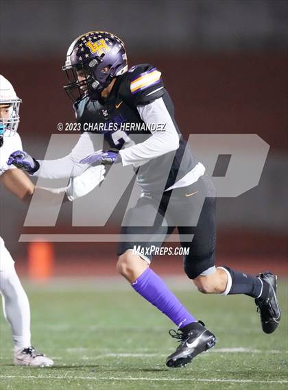 Thumbnail 3 in Liberty Hill vs. Flour Bluff (UIL 5A Division II Region 4 Semifinal) photogallery.