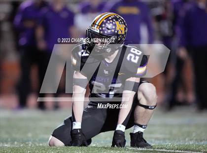 Thumbnail 1 in Liberty Hill vs. Flour Bluff (UIL 5A Division II Region 4 Semifinal) photogallery.