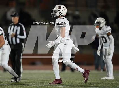 Thumbnail 1 in Liberty Hill vs. Flour Bluff (UIL 5A Division II Region 4 Semifinal) photogallery.