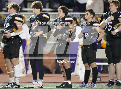 Thumbnail 1 in Liberty Hill vs. Flour Bluff (UIL 5A Division II Region 4 Semifinal) photogallery.