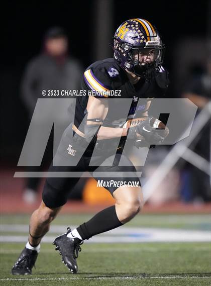 Thumbnail 1 in Liberty Hill vs. Flour Bluff (UIL 5A Division II Region 4 Semifinal) photogallery.