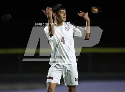 Thumbnail 1 in Whitehall-Yearling vs. Bloom-Carroll (OHSAA D2 District) photogallery.