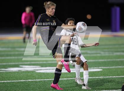 Thumbnail 2 in Whitehall-Yearling vs. Bloom-Carroll (OHSAA D2 District) photogallery.