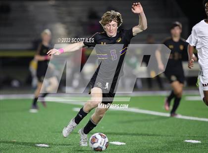 Thumbnail 3 in Whitehall-Yearling vs. Bloom-Carroll (OHSAA D2 District) photogallery.