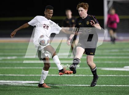Thumbnail 2 in Whitehall-Yearling vs. Bloom-Carroll (OHSAA D2 District) photogallery.