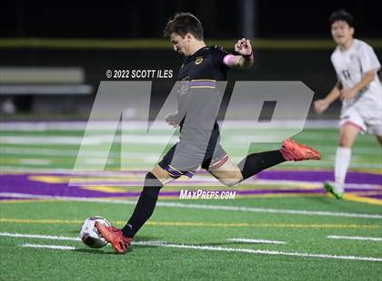 Thumbnail 3 in Whitehall-Yearling vs. Bloom-Carroll (OHSAA D2 District) photogallery.