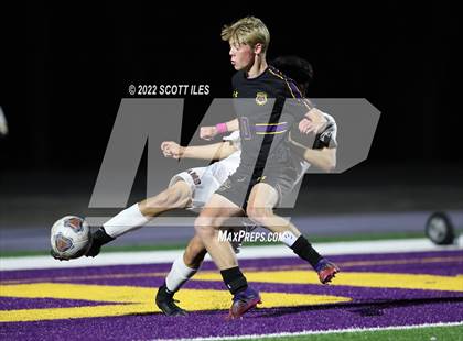 Thumbnail 2 in Whitehall-Yearling vs. Bloom-Carroll (OHSAA D2 District) photogallery.