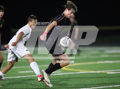 Thumbnail 3 in Whitehall-Yearling vs. Bloom-Carroll (OHSAA D2 District) photogallery.