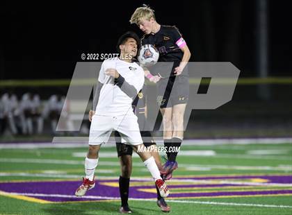 Thumbnail 1 in Whitehall-Yearling vs. Bloom-Carroll (OHSAA D2 District) photogallery.