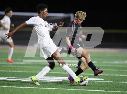 Thumbnail 3 in Whitehall-Yearling vs. Bloom-Carroll (OHSAA D2 District) photogallery.