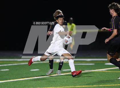 Thumbnail 2 in Whitehall-Yearling vs. Bloom-Carroll (OHSAA D2 District) photogallery.
