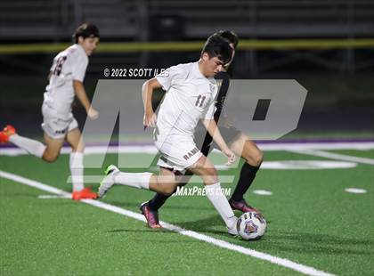 Thumbnail 2 in Whitehall-Yearling vs. Bloom-Carroll (OHSAA D2 District) photogallery.