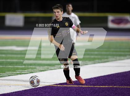 Thumbnail 2 in Whitehall-Yearling vs. Bloom-Carroll (OHSAA D2 District) photogallery.