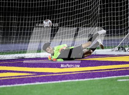 Thumbnail 1 in Whitehall-Yearling vs. Bloom-Carroll (OHSAA D2 District) photogallery.