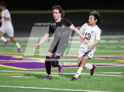 Thumbnail 3 in Whitehall-Yearling vs. Bloom-Carroll (OHSAA D2 District) photogallery.