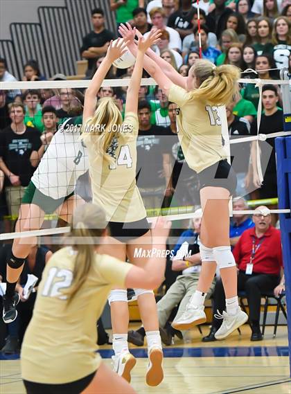 Thumbnail 3 in Sunnyslope vs. Queen Creek (AIA 5A Final) photogallery.