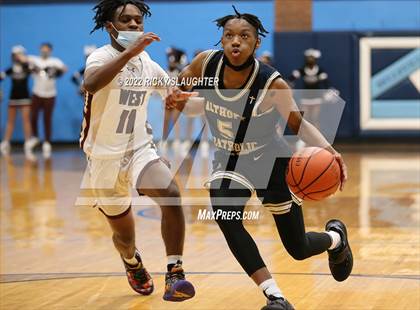Thumbnail 3 in Althoff vs Belleville West (Chick-fil-A Classic) photogallery.