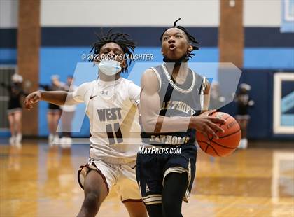 Thumbnail 2 in Althoff vs Belleville West (Chick-fil-A Classic) photogallery.