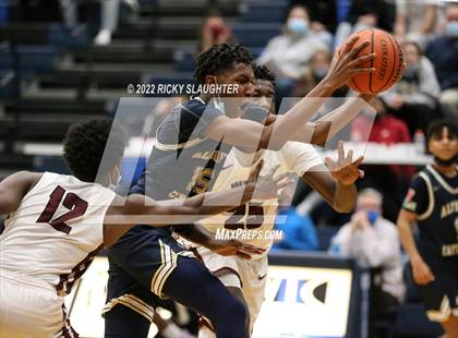 Thumbnail 2 in Althoff vs Belleville West (Chick-fil-A Classic) photogallery.