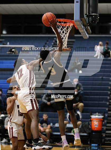 Thumbnail 1 in Althoff vs Belleville West (Chick-fil-A Classic) photogallery.