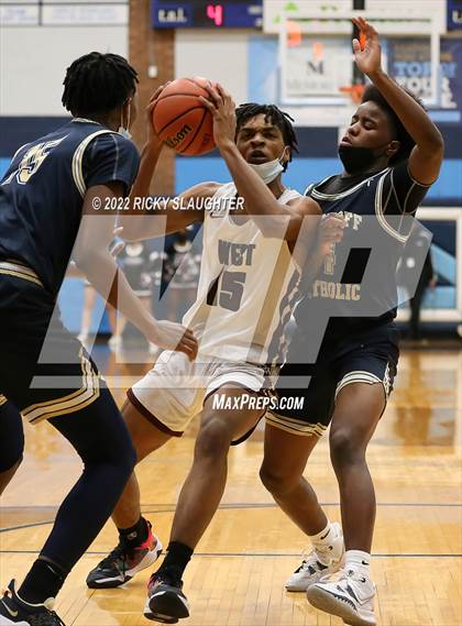 Thumbnail 1 in Althoff vs Belleville West (Chick-fil-A Classic) photogallery.