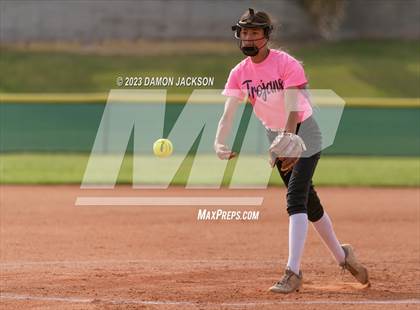 Thumbnail 1 in Pahrump Valley vs Virgin Valley (NIAA 3A Southern Region Winners Semifinal) photogallery.