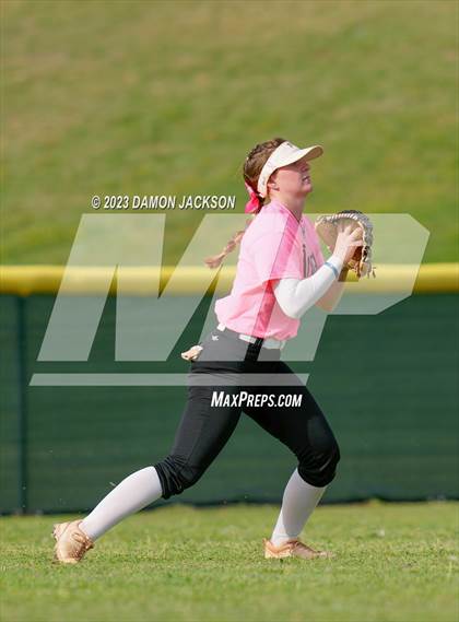 Thumbnail 1 in Pahrump Valley vs Virgin Valley (NIAA 3A Southern Region Winners Semifinal) photogallery.
