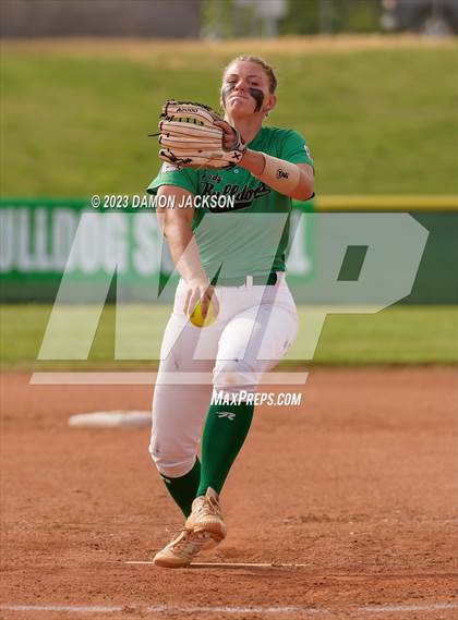 Thumbnail 3 in Pahrump Valley vs Virgin Valley (NIAA 3A Southern Region Winners Semifinal) photogallery.