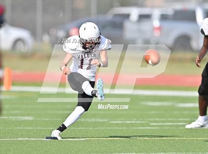 Thumbnail 2 in FR: Waller @ Cypress Woods (B Teams) photogallery.