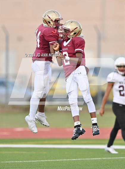 Thumbnail 3 in FR: Waller @ Cypress Woods (B Teams) photogallery.