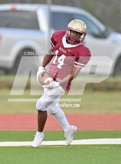 Thumbnail 2 in FR: Waller @ Cypress Woods (B Teams) photogallery.