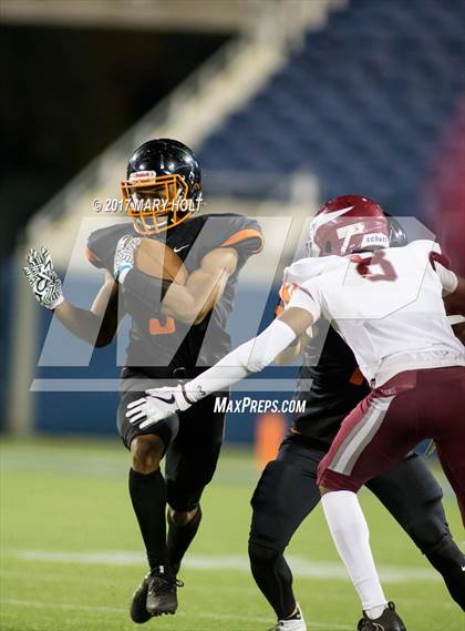 Thumbnail 1 in Raines vs. Cocoa (FHSAA Class 4A Final) photogallery.